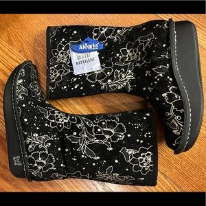 Alegria Water-Resistant Leather Boots, Black